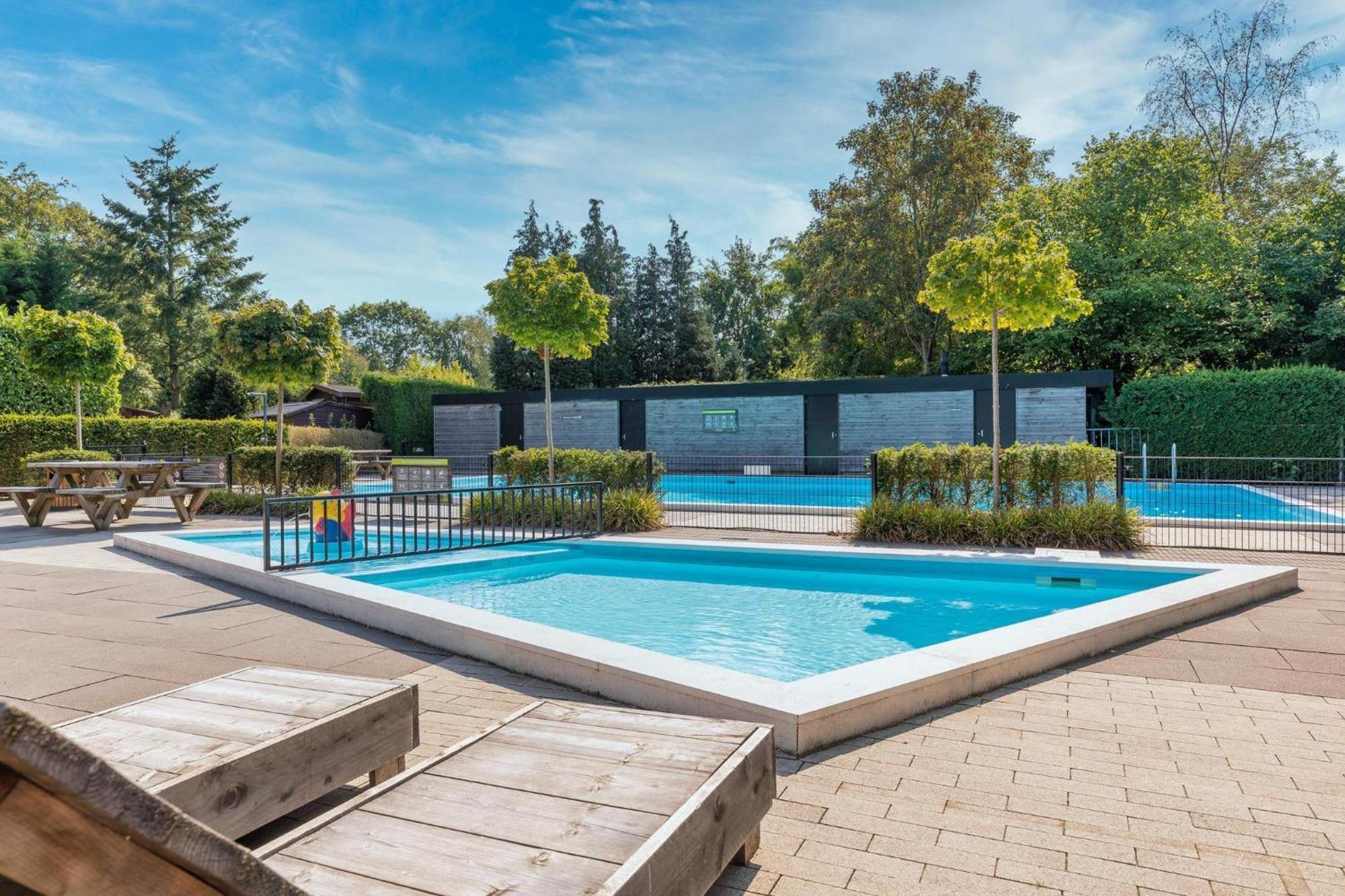 Bungalowpark Het Verscholen Dorp Harderwijk Ngoại thất bức ảnh